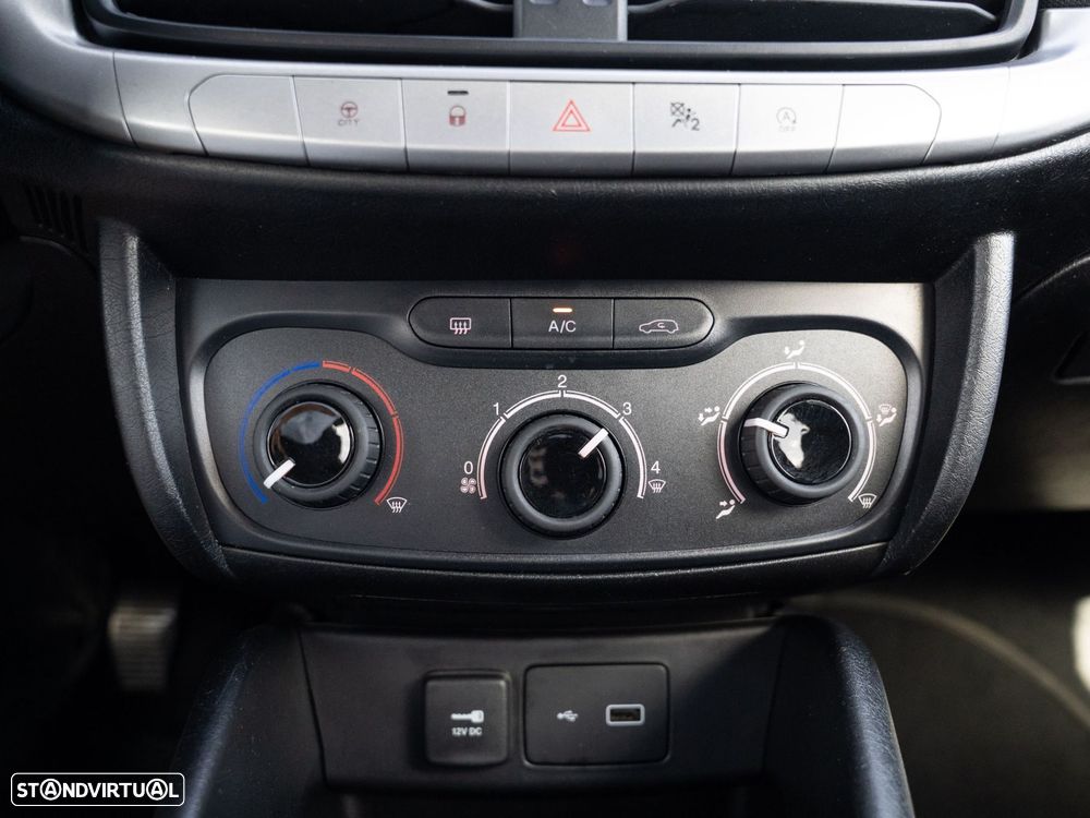Fiat Tipo 1.3 MultiJet Life - 41