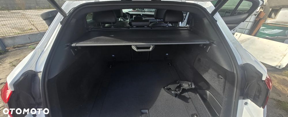 Alfa Romeo Stelvio 2.0 Turbo 16V AT8-Q4 Ti - 30