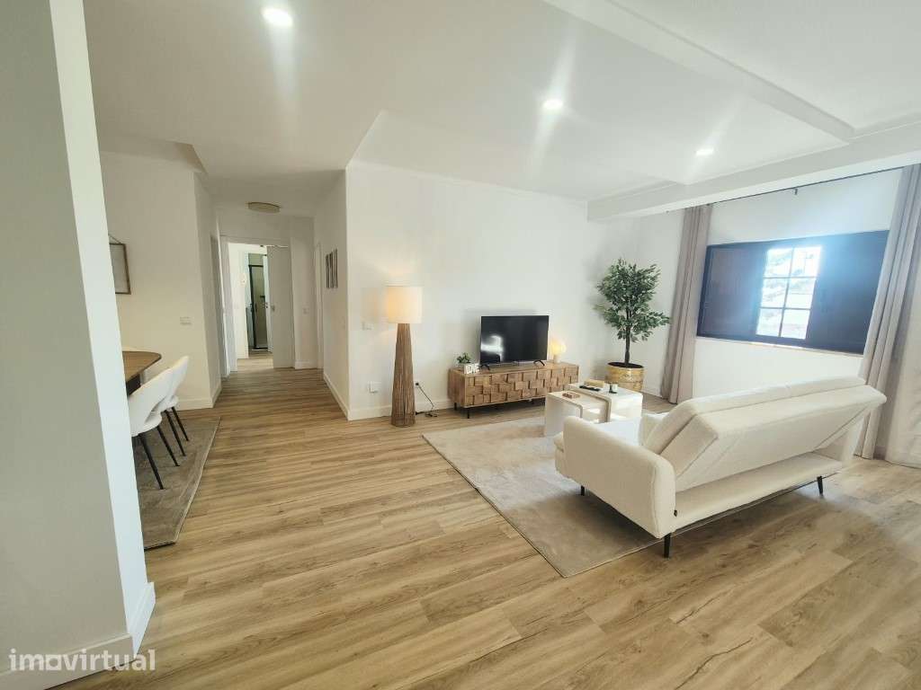 Apartamento T2 completamente renovado em Vila Nova de Milfontes - Grande imagem: 2/30