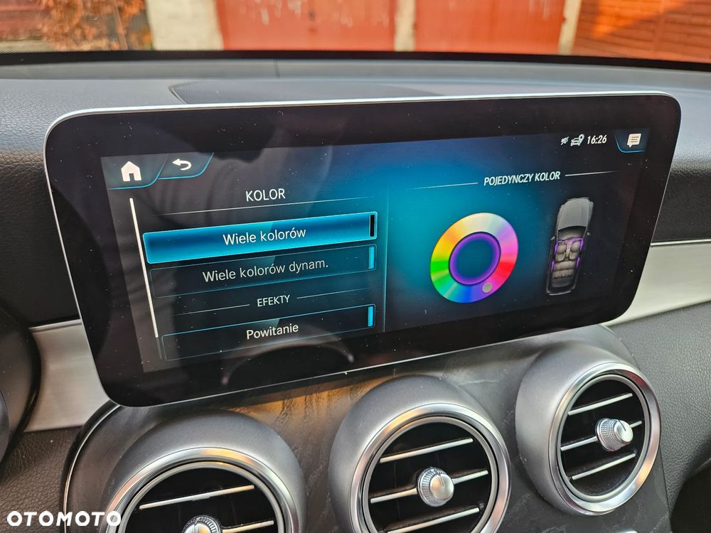 Mercedes-Benz GLC - 21