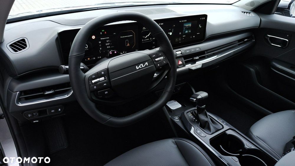 Kia K4 - 13