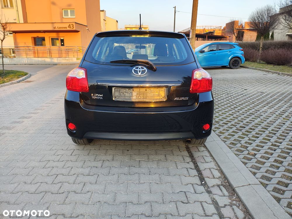 Toyota Auris 1.6 Life - 5
