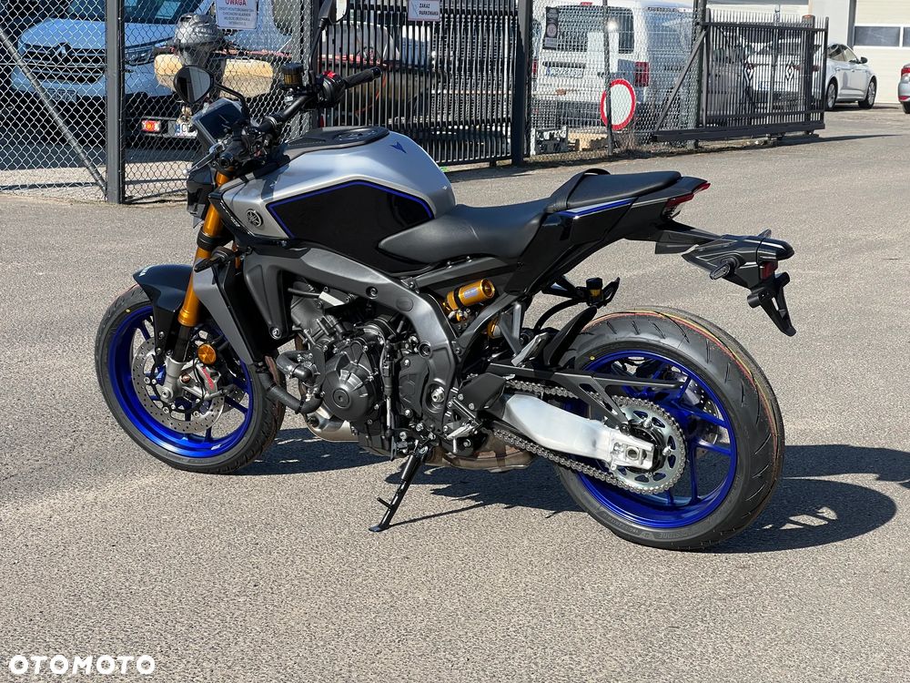 Yamaha MT - 19