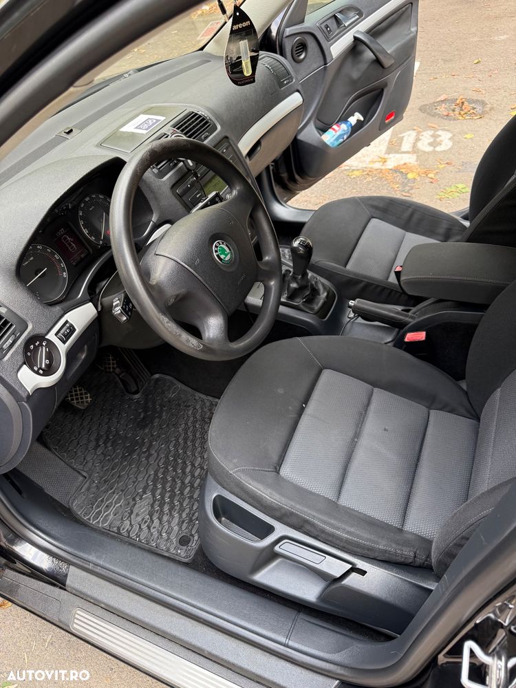Skoda Octavia - 10