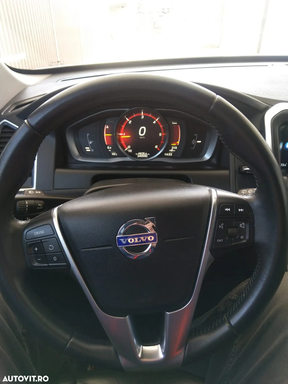 Volvo XC 60 D3 Ocean Race - 7