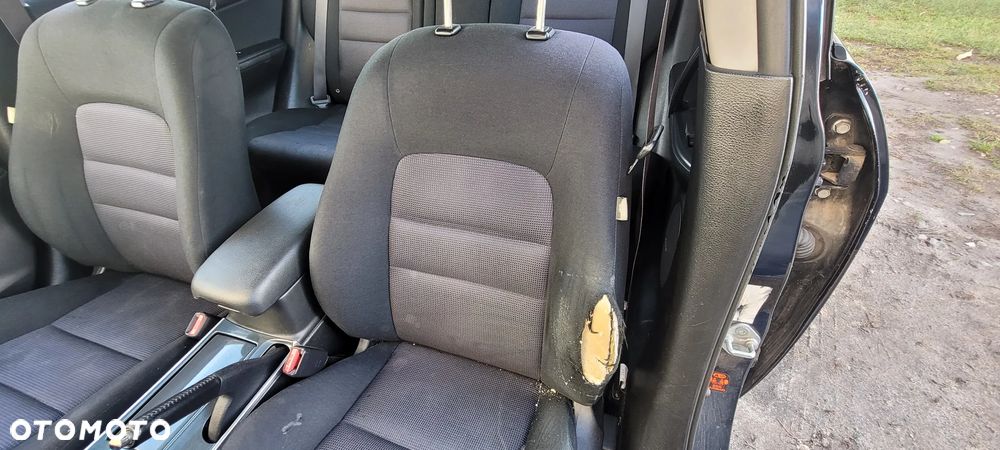 Mazda 6 Sport Kombi 2.0 Active - 6