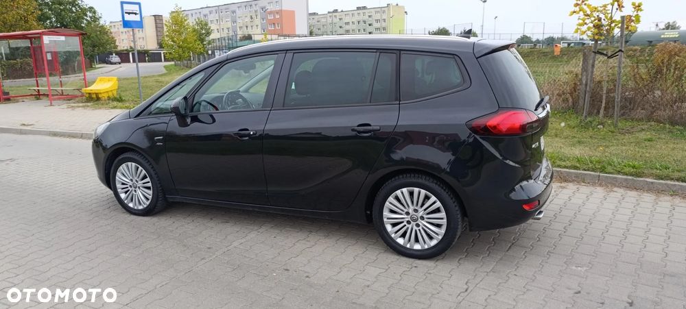 Opel Zafira - 4