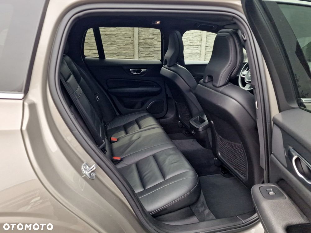 Volvo V60 D3 Geartronic Inscription - 23