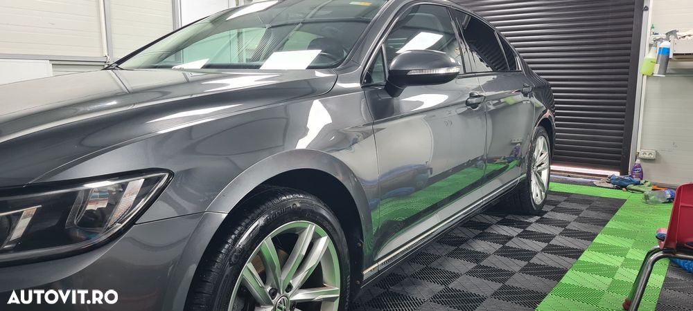 Volkswagen Passat 1.8 TSI DSG Highline - 4