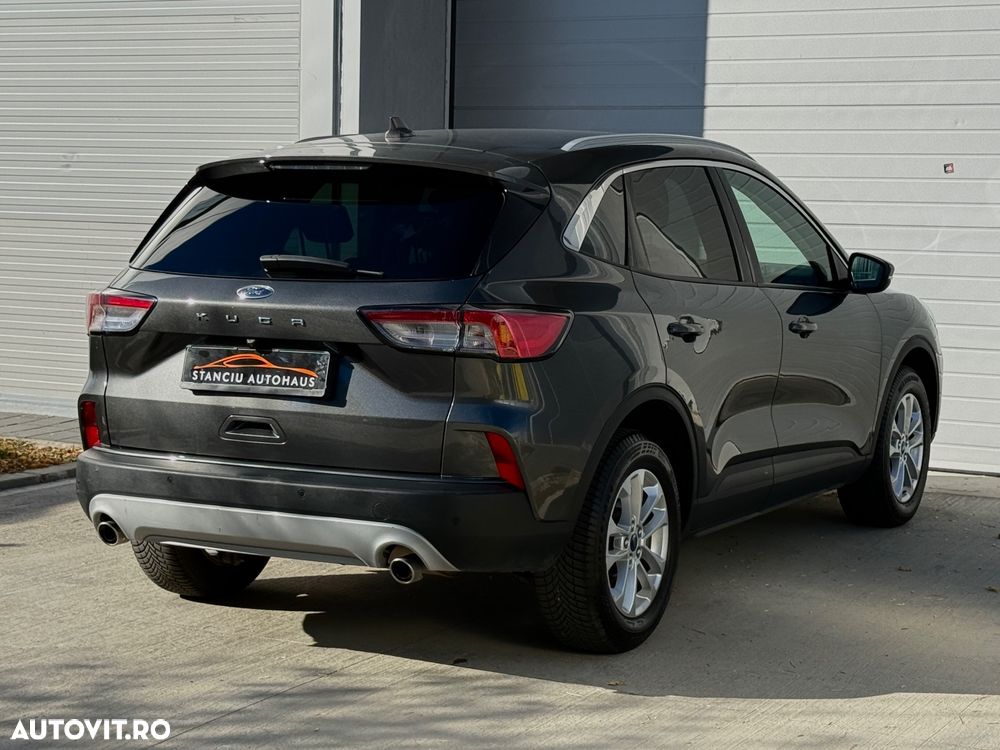 Ford Kuga 2.0 TDCi 2x4 Aut. Cool & Connect - 5