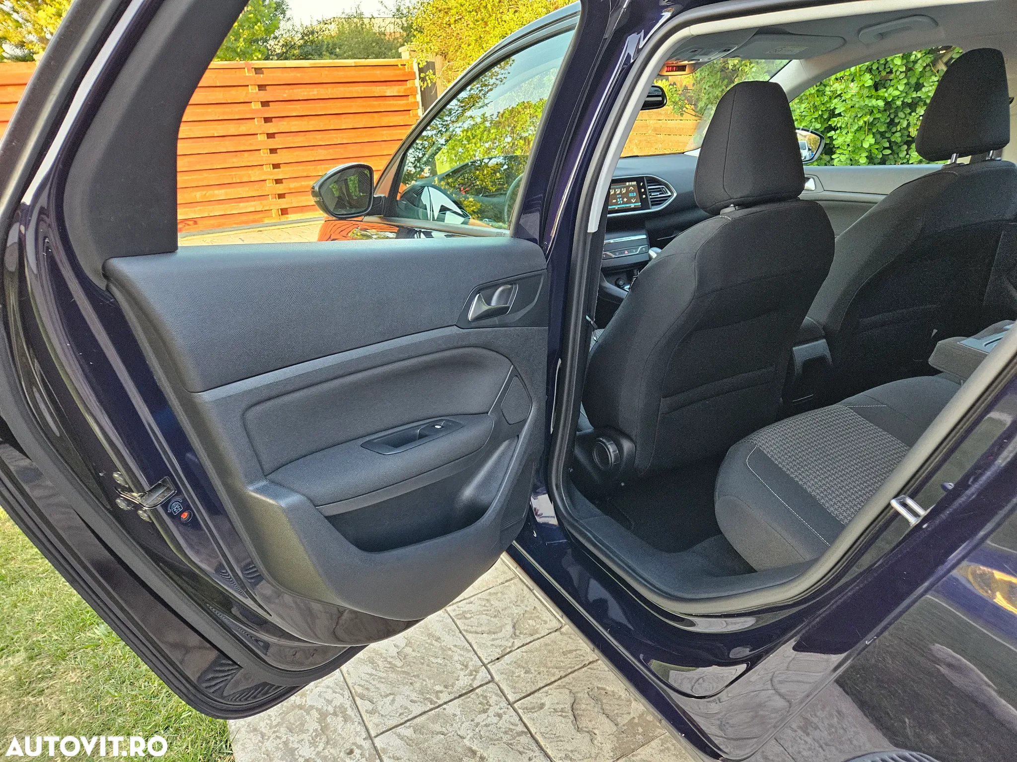 Peugeot 308 SW 1.6 BlueHDi FAP STT Active - 12