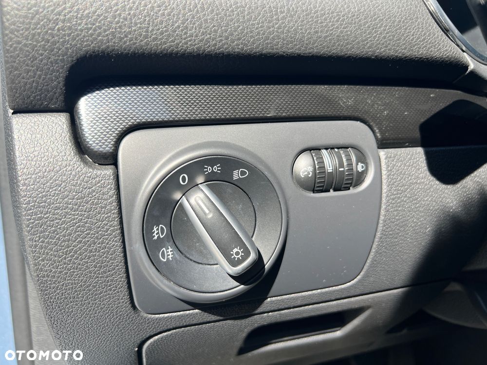 Volkswagen Golf 1.4 Team - 17