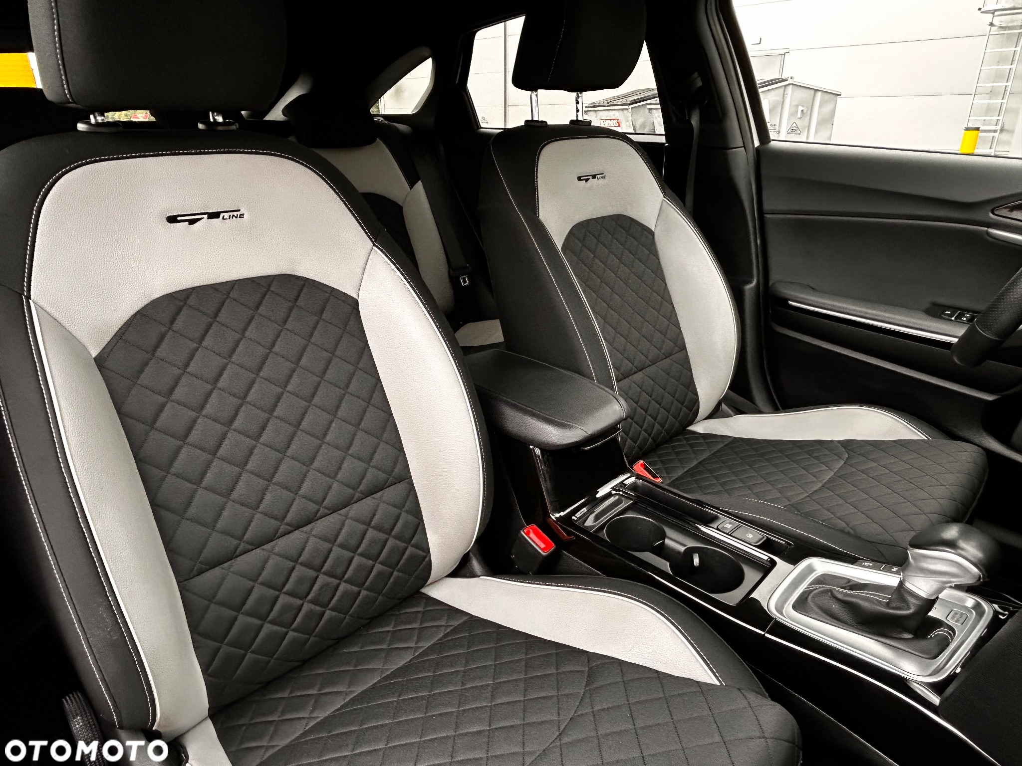 Kia ProCeed 1.6 CRDi DCT7 SCR GT LINE - 28