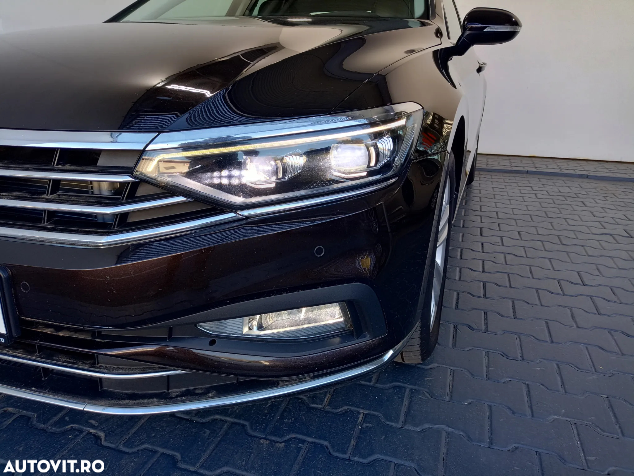 Volkswagen Passat 2.0 TDI DSG Highline - 37