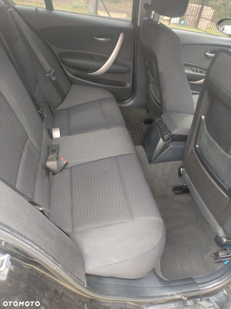 BMW Seria 1 - 10