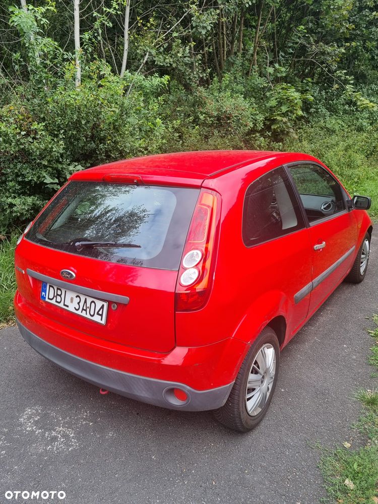 Ford Fiesta - 5