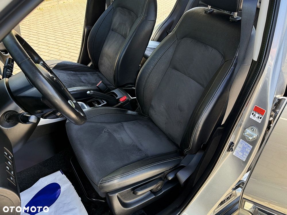 Suzuki Vitara 1.6 Premium 2WD - 26