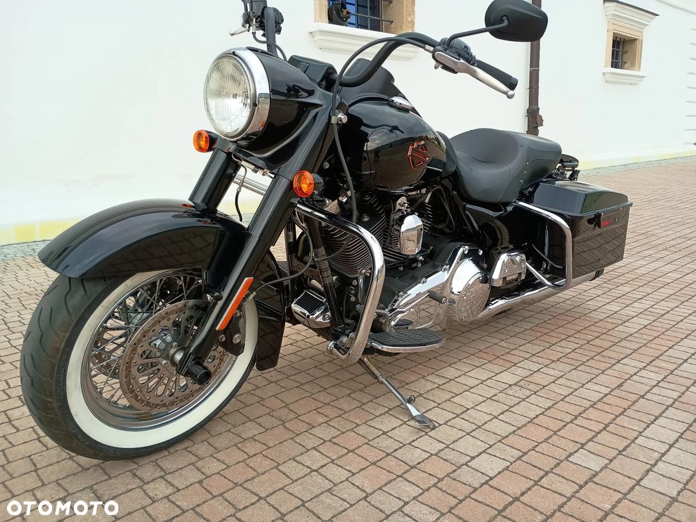 Harley-Davidson Touring Road King - 3