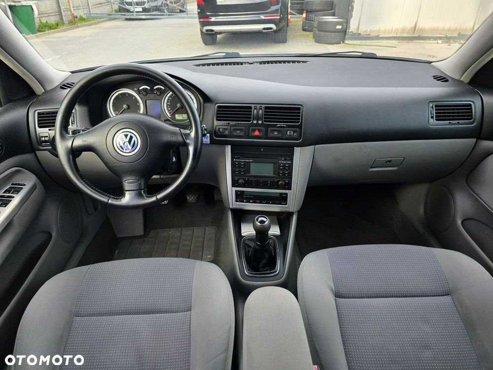 Volkswagen Bora - 13