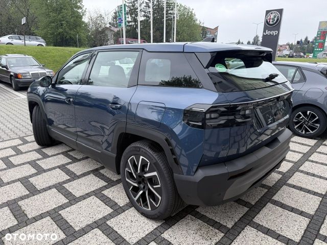 Jeep Compass 73.7kWh First Edition FWD - 4