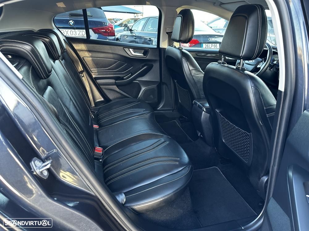 Ford Focus 2.0 TDCi EcoBlue Vignale - 51