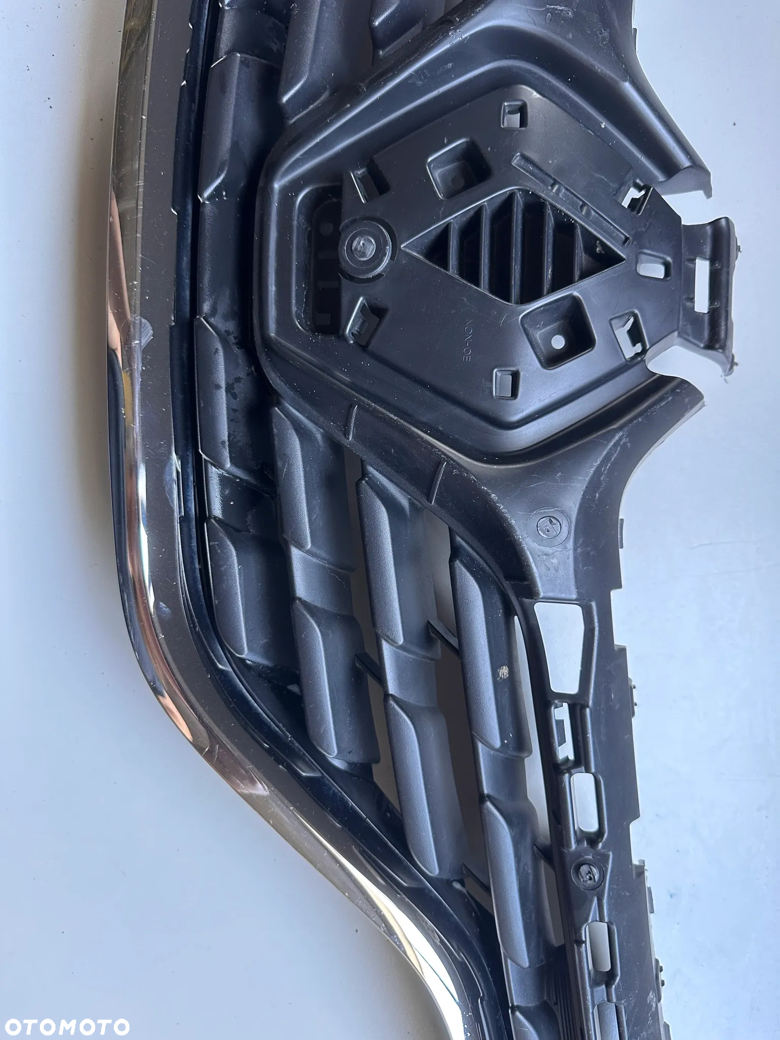 Grill Atrapa Renault Captur I Lift - 4
