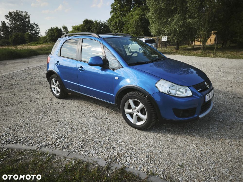 Suzuki SX4 1.6 GS / Premium - 1