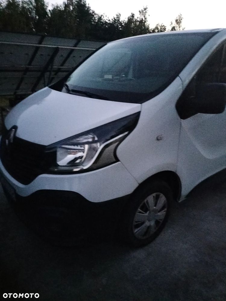 Renault Trafic - 1