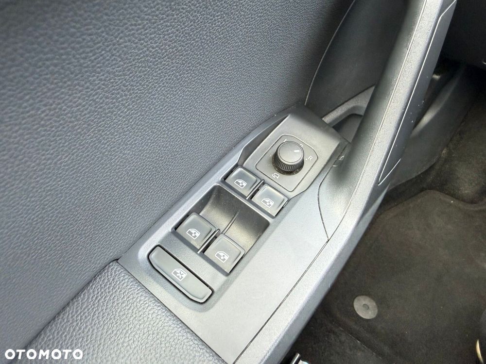Seat Arona - 22