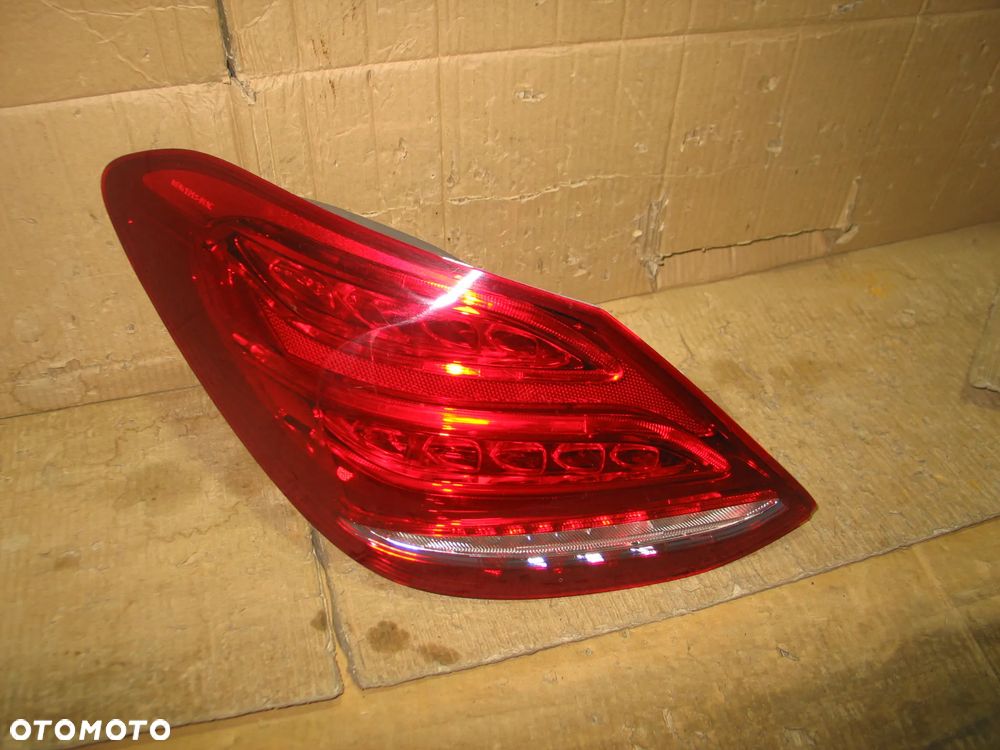 lampa led lewy tyl mercedes C klasa W205 A2059060357 oryginal - 3