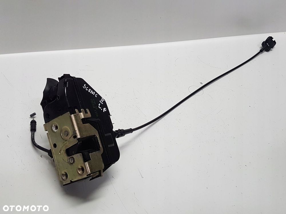 SCENIC 2 II 03- ZAMEK LEWY PRZÓD PRZEDNI 4-PIN EUR - 1