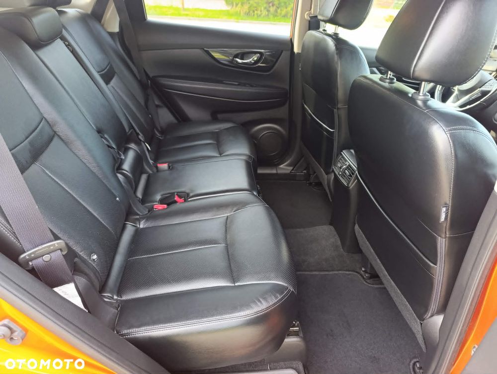 Nissan X-Trail 1.6 DCi Tekna 2WD EU6 - 16