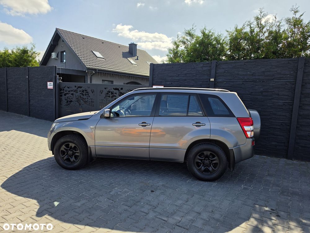 Suzuki Grand Vitara - 5