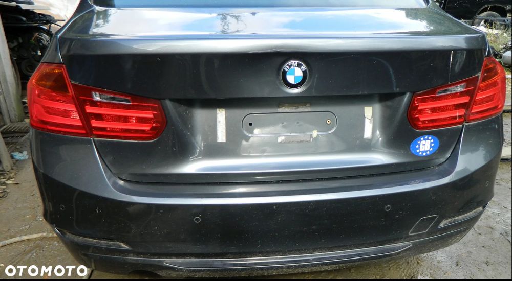 BMW F30 B39 mineralgrau na części - 13