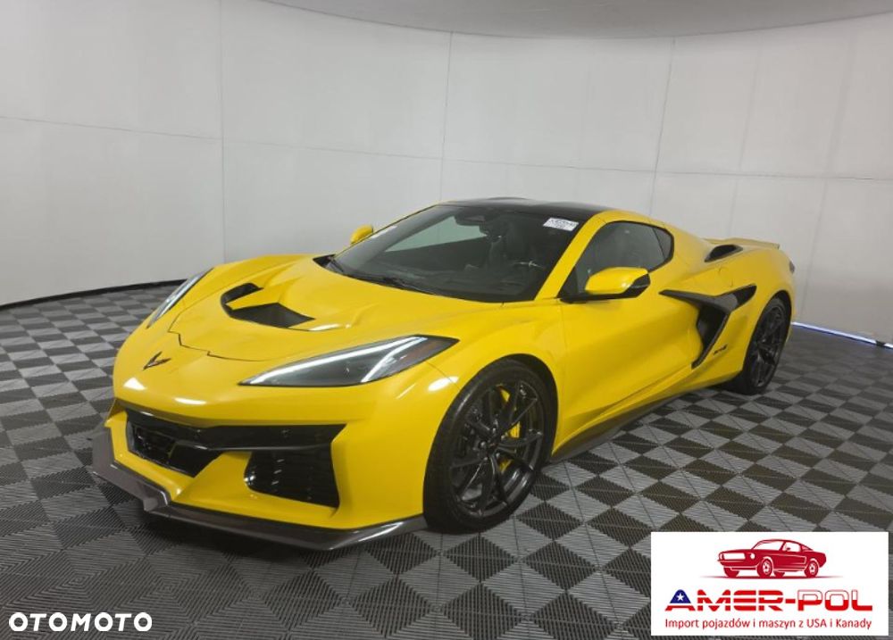 Chevrolet Corvette - 1