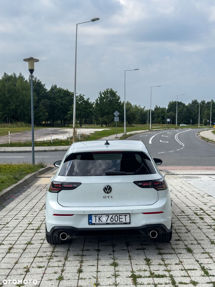 Volkswagen Golf VIII 2.0 TSI GTI DSG - 6