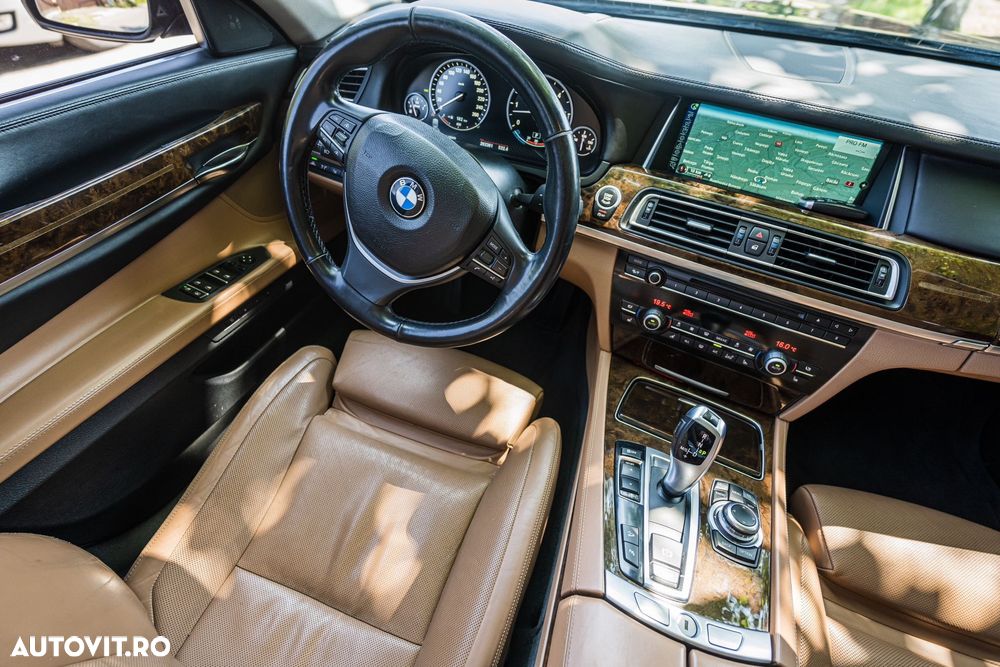 BMW Seria 7 740d Edition Exclusive - 5