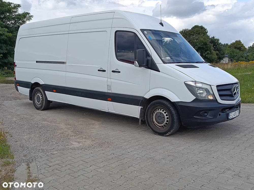 Mercedes-Benz Sprinter - 5