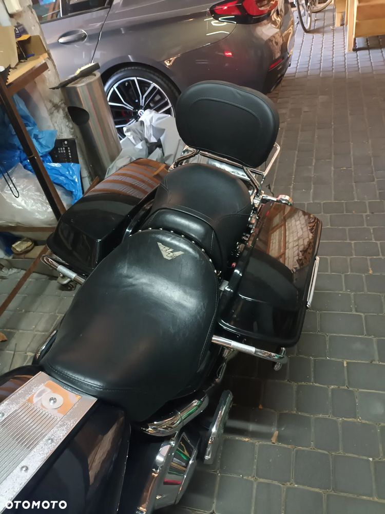 Harley-Davidson Touring Road King - 4