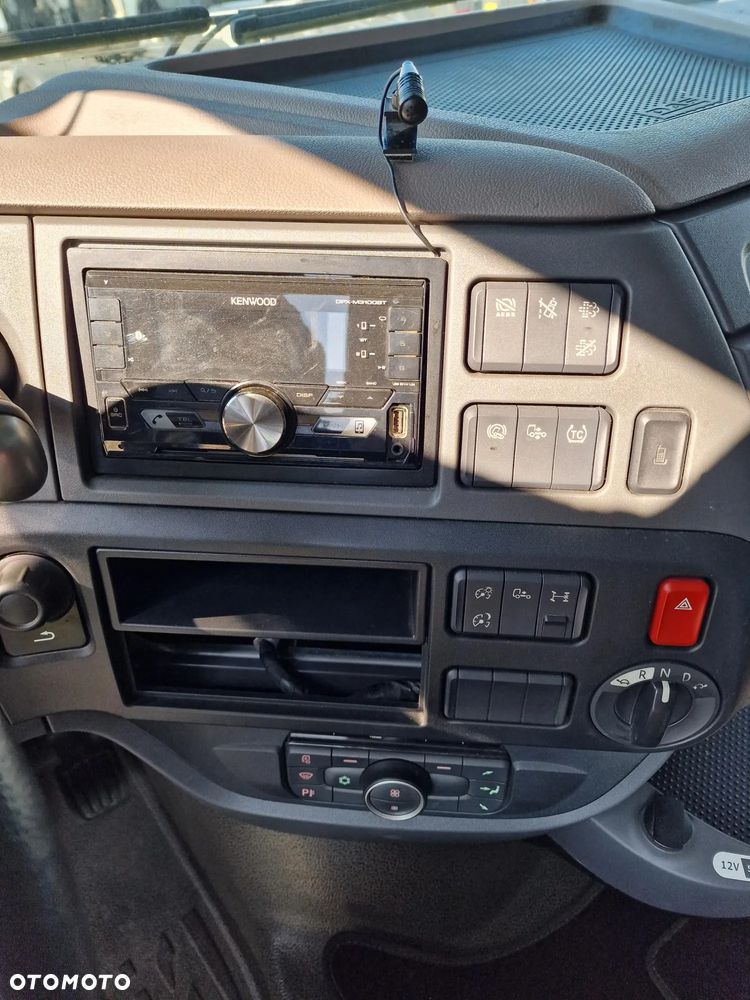 DAF XF480 SSC LOW DECK - 16