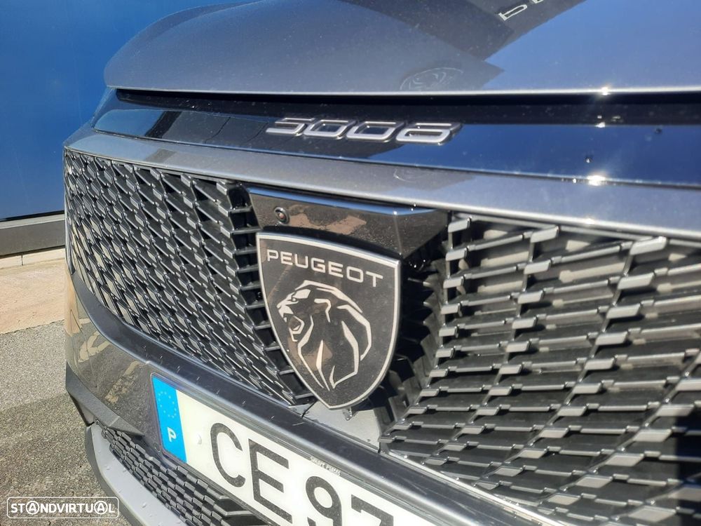Peugeot 5008 1.2 Hybrid Allure e-DCS6 - 10