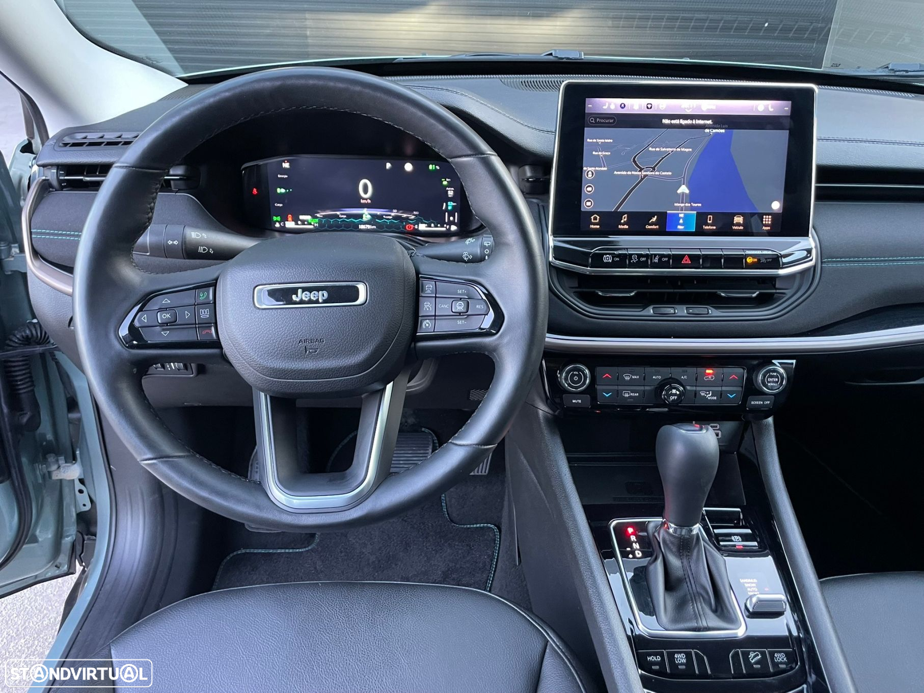 Jeep Compass - 12
