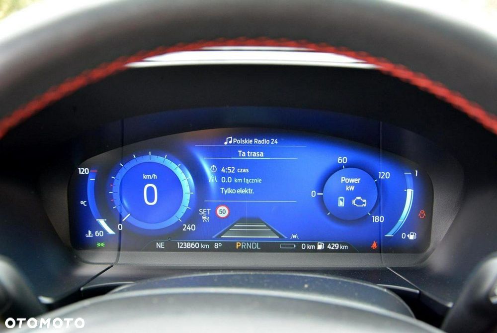Ford Kuga 2.5 Duratec PHEV ST-LINE X - 25