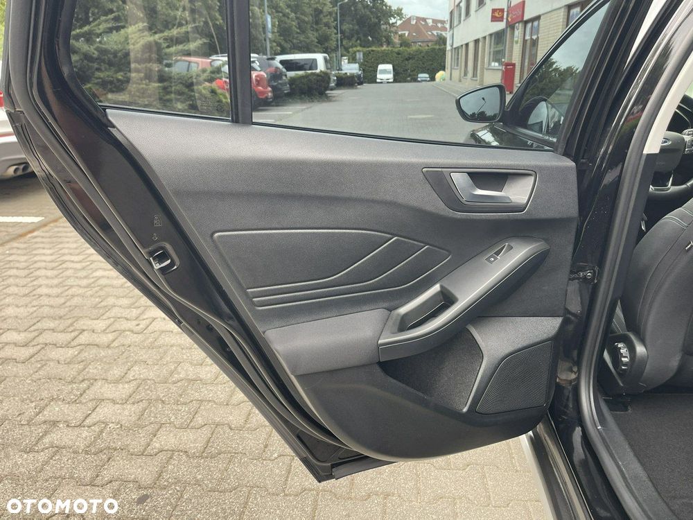 Ford Focus - 22