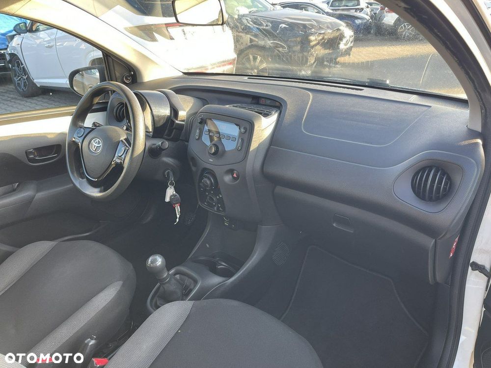 Toyota Aygo 1.0 VVT-i Color Edition - 9