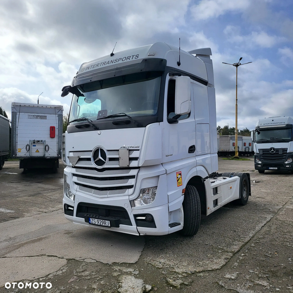 Mercedes-Benz Actros 1845