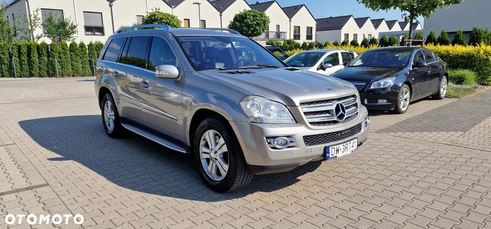 Mercedes-Benz GL 420 CDI - 11