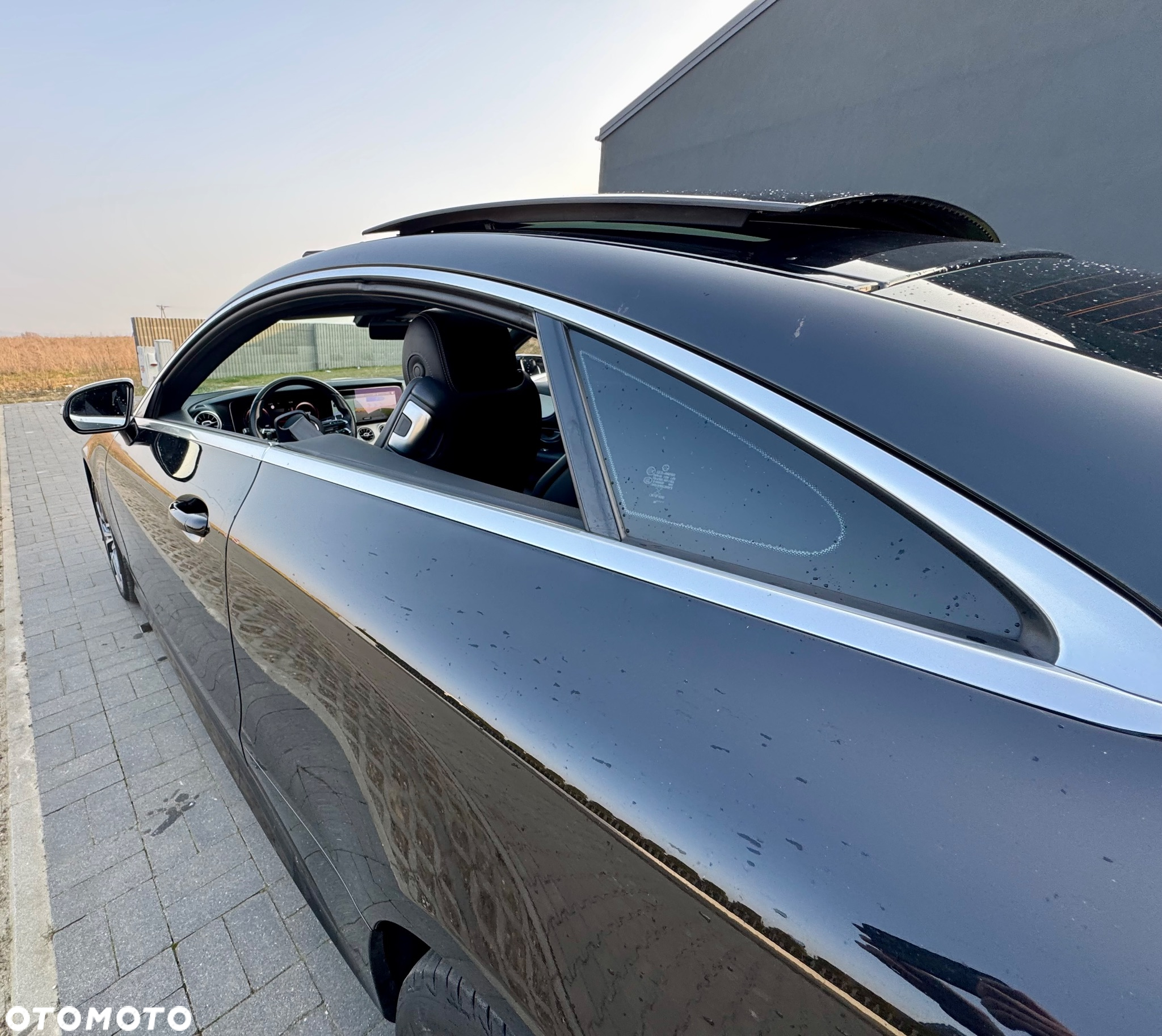 Mercedes-Benz Klasa E 220 d Coupe 4-Matic AMG - 4