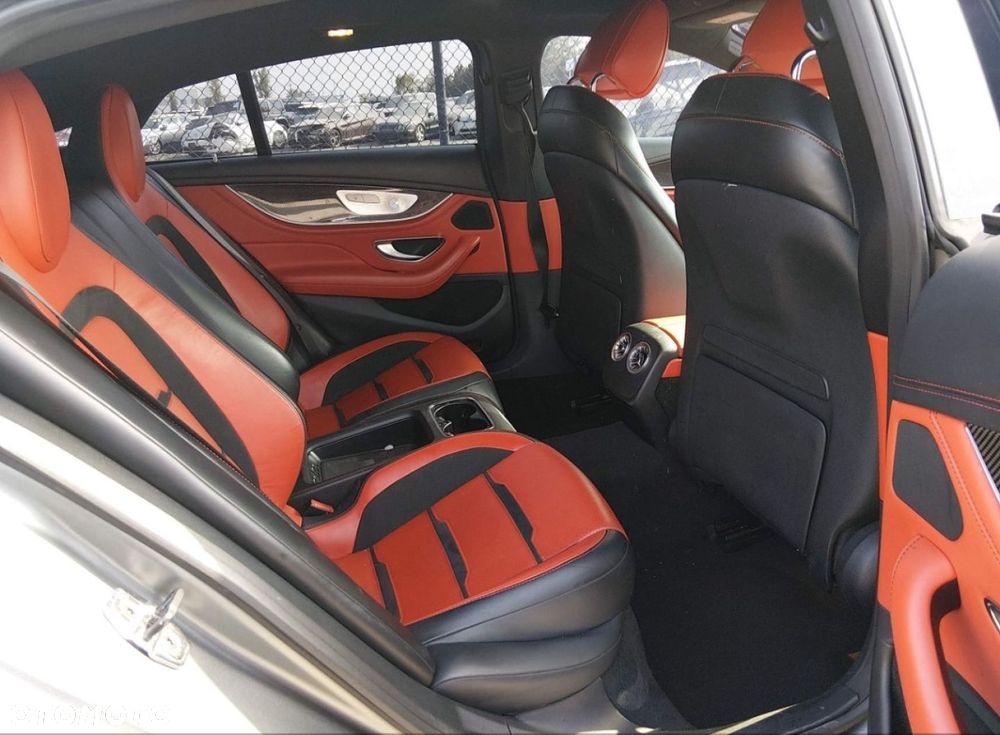 Mercedes-Benz AMG GT - 10