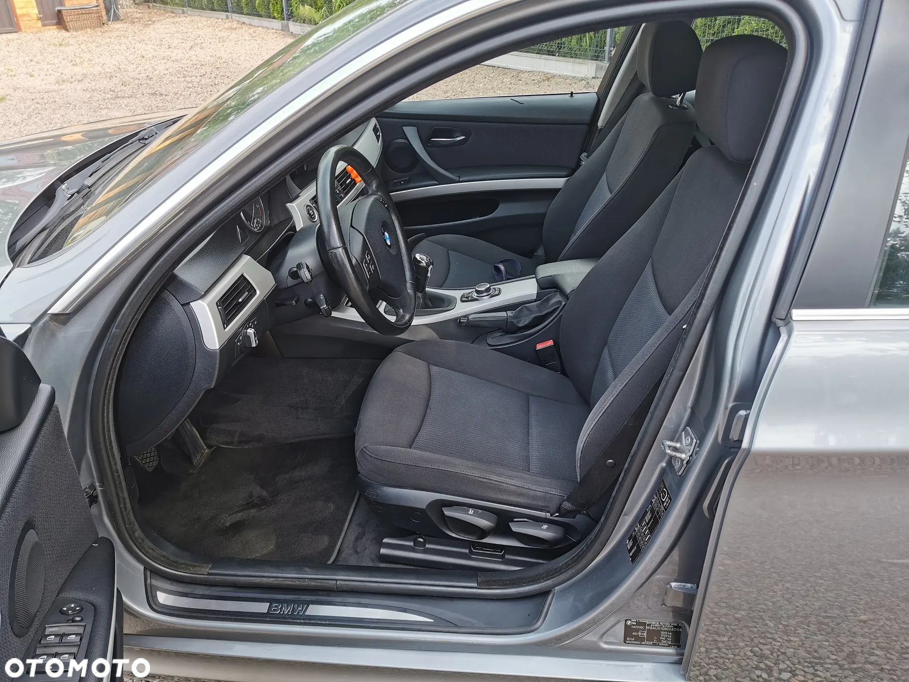 BMW Seria 3 318d - 9